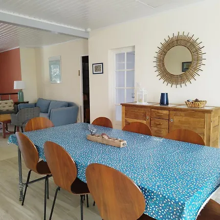 A 80m De La De Plaisance Pour 8 Personnes * サン・ジョルジュ・ドレロン