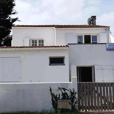 A 80m De La De Plaisance Pour 8 Personnes * Saint-Georges-d'Oleron